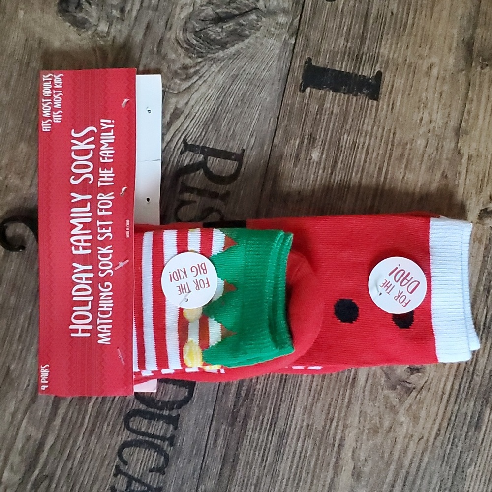 Mens, holiday, socks, has matching kids set, one size fits most